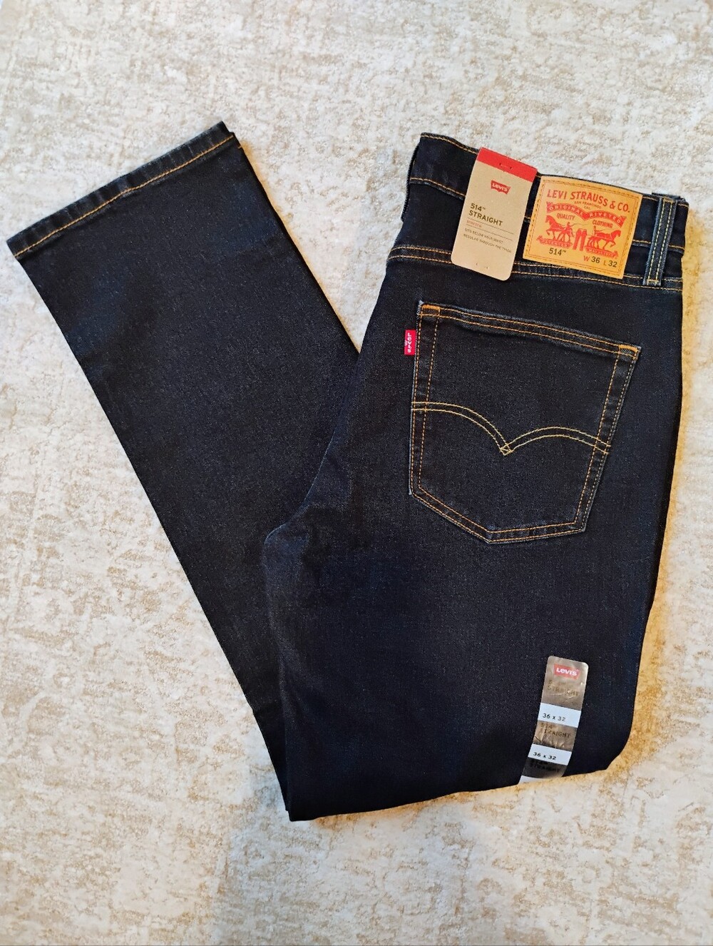 NWT 36x32 Levi's 514 Straight Stretch Dark Wash Straight Leg Denim Jeans NEW